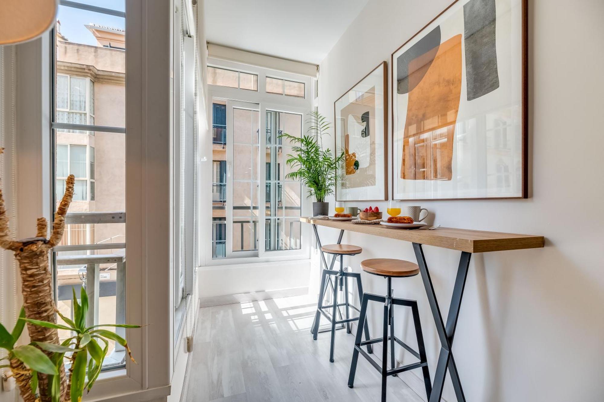 Victoria 16 Premium By Nagoa Homes Малага Экстерьер фото
